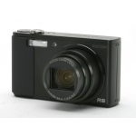 RICOH       R8       