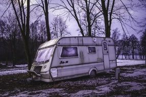 old camper on Holi street