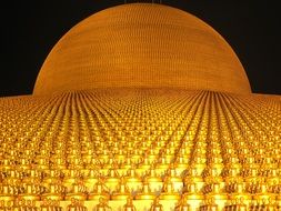 dhammakaya pagoda with more than million golden budhas