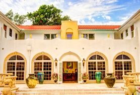 shangri-la hotel entrance, usa, florida, bonita springs