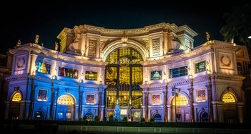 Lightened luxury caesars palace las vegas