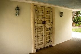 massive wooden entrance door, usa, florida, south miami