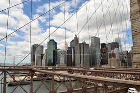 photo of the Brooklyn Bridge in Manhattan