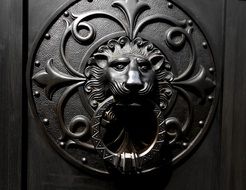 leon head, antique doorknocker