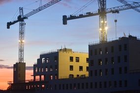 construction taps at night