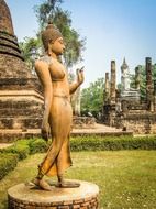 Walking Buddha statue at Wat Sa Si, Shukhothai Historical Park, Thailand, Mueang Kao