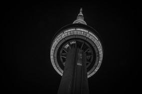 cn tower in Toronto in black and white