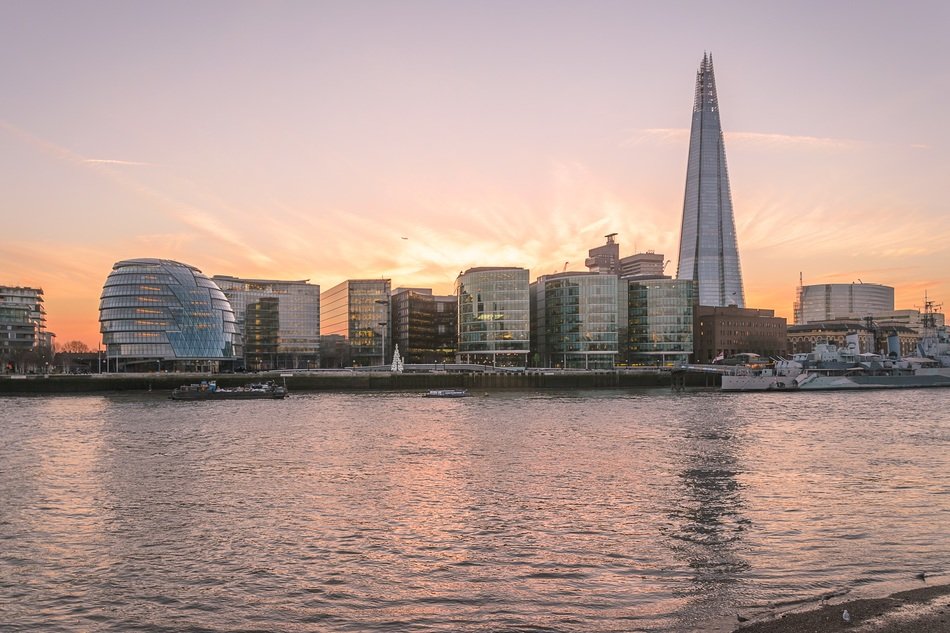 architecture of the london across thames