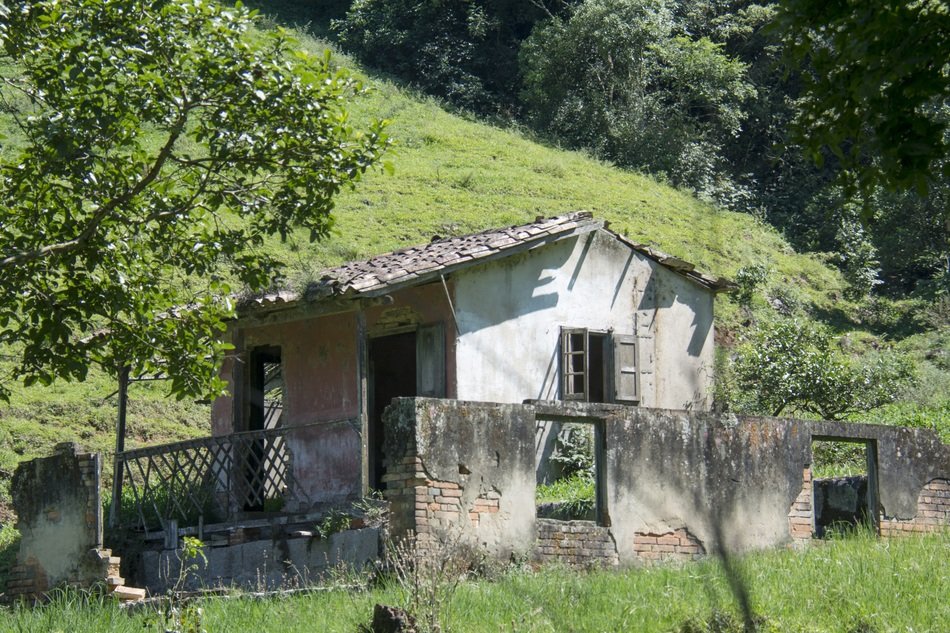 ramshackle house in the country