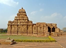 ruin of ancient hindu temple, india, karnataka, pattadakal