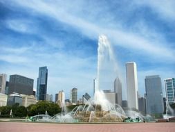 buckingham fountain at city skyline, usa, illinois, chicago