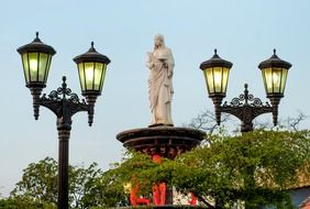 Stone statue in Maracaibo city