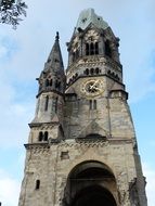 ruined steeple of gedÃ¤chtniskirche at sky, germany, berlin