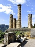 Rouins of columns in Greece