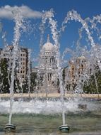 fountain in front of wisconsin state capitol, usa, Madison