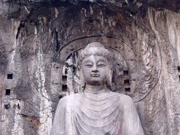 sculpture of a buddha