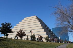 Ziggurat, a pyramidal state office building in park, usa, california, sacramento