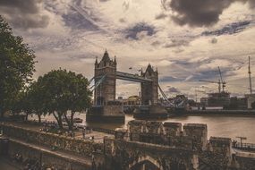 tower bridge london