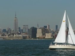 hudson river sailboat
