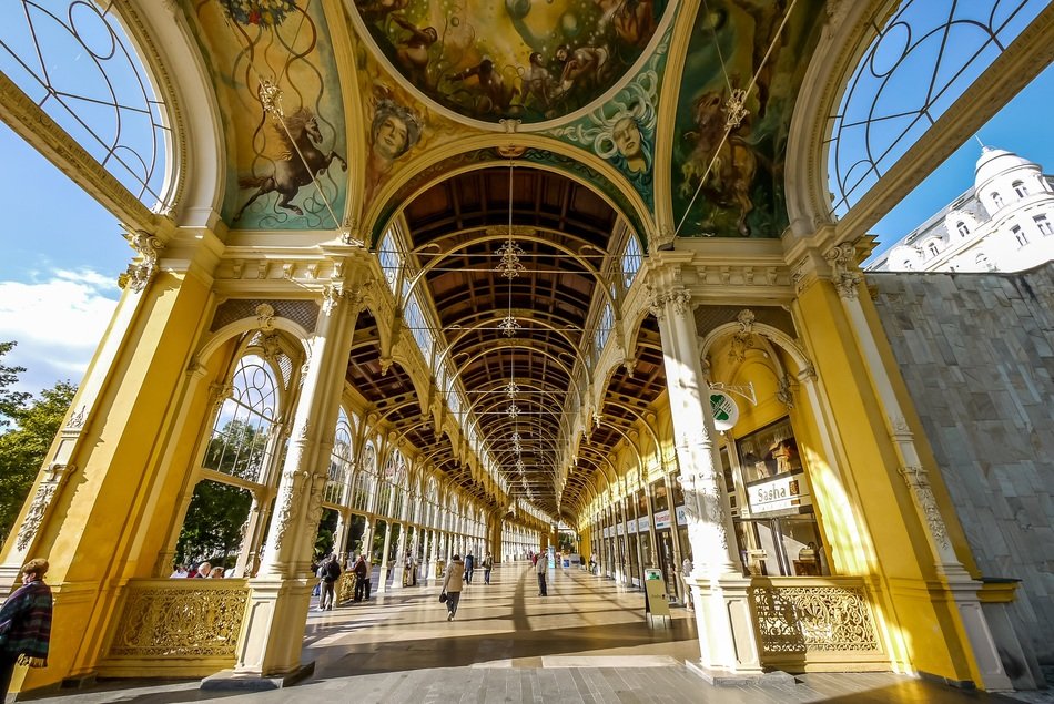 beautiful baroque Main Spa Colonnade, czech, MariÃ¡nskÃ© LÃ¡znÄ