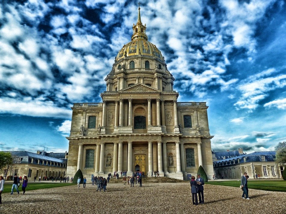 Dôme des Invalides in the Les Invalides complex, france, paris