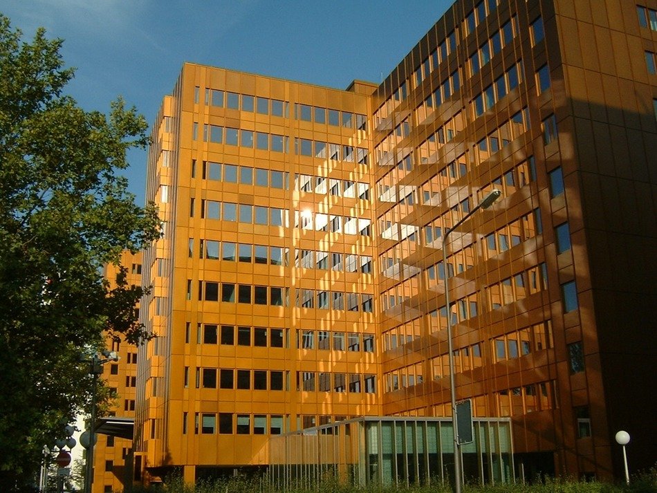 Gold building in Frankfurt