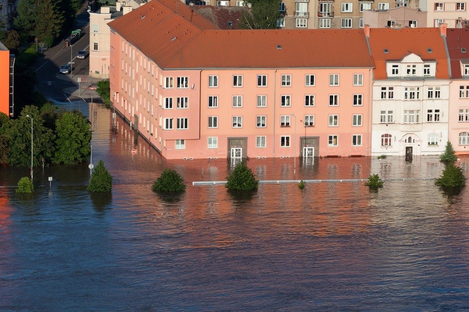 flood in the city