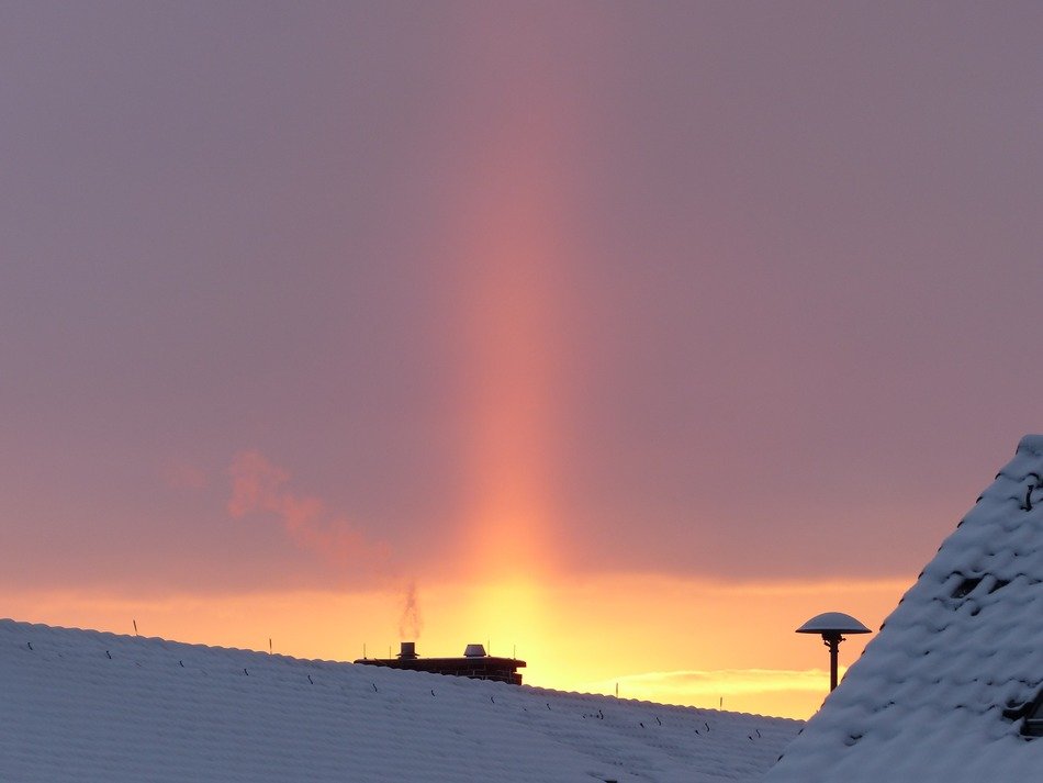 a ray of sunshine in the sky Morgenstern