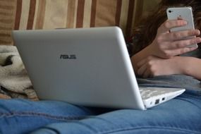 iphone 4 and isus