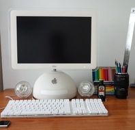 computer mac deskop