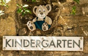 kindergarten sign drawing