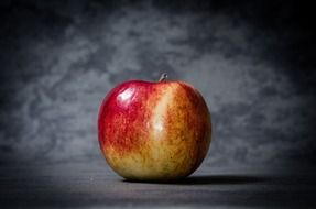 apple of knowledge