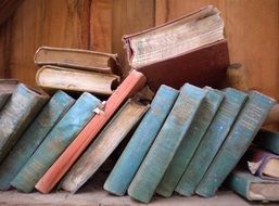 Picture of vintage books in a Library