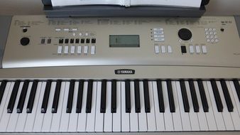 yamaha wireless piano