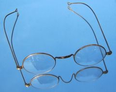gold reading glasses