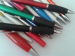 pile of pens