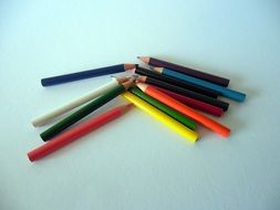 colored pencils is school supplies