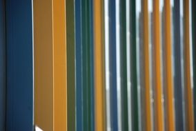Multi-colored window blinds
