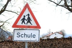 road sign schule