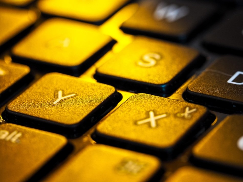 keyboard under yellow light