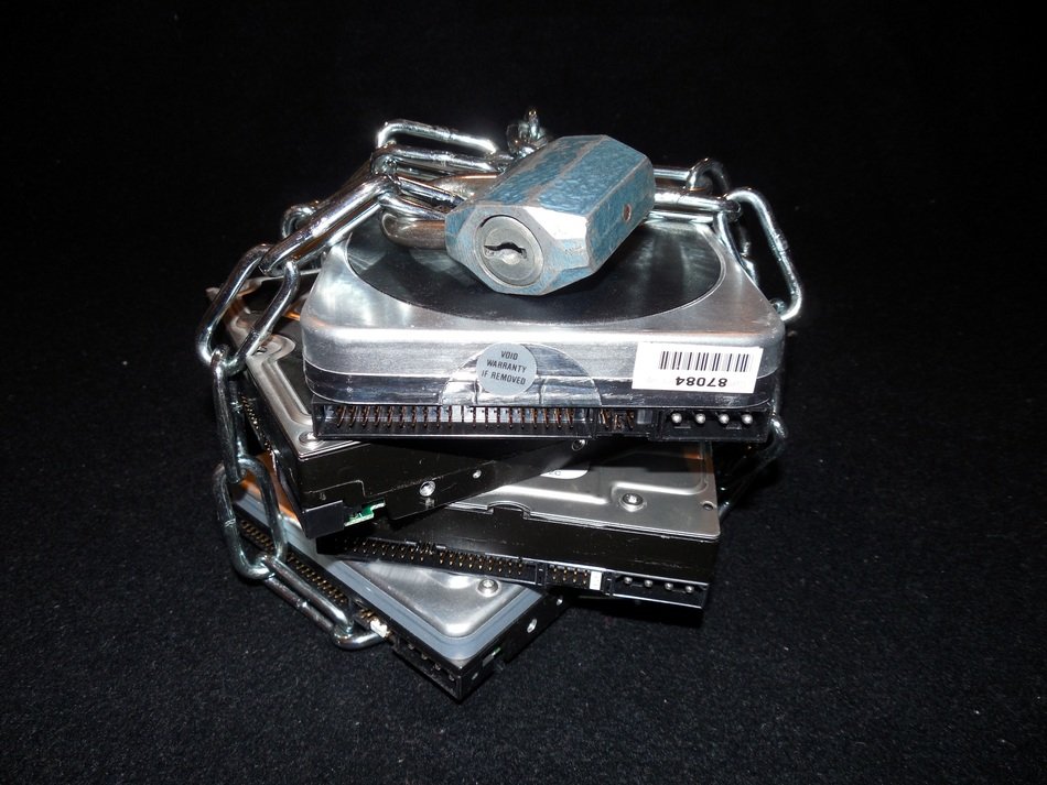 silver lock on the hard disk
