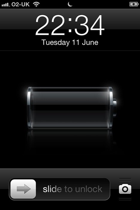 black screen of iphone on low battery