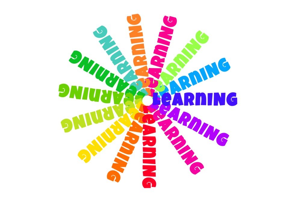 multicolour learning inscriptions in a circle