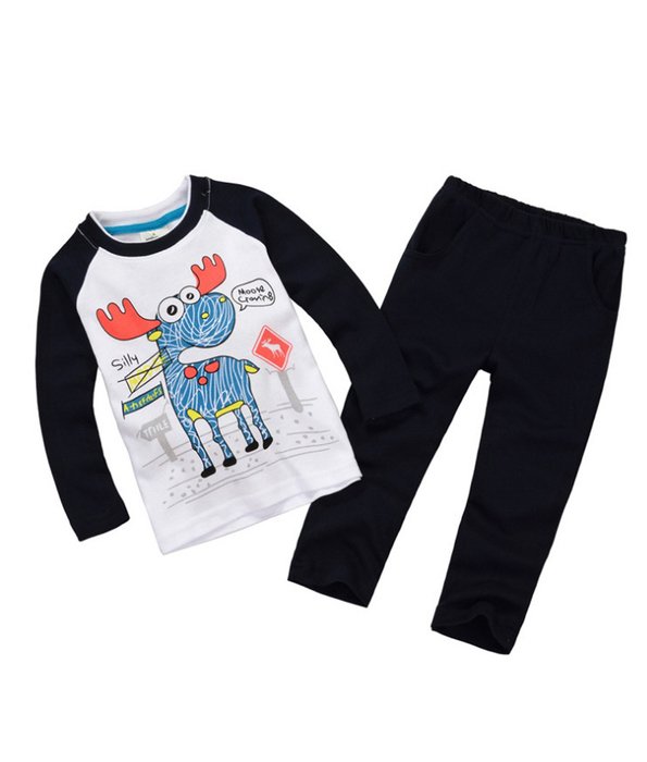 moose on a children's suit as a picture for a clipart