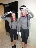 costumed people for twins day