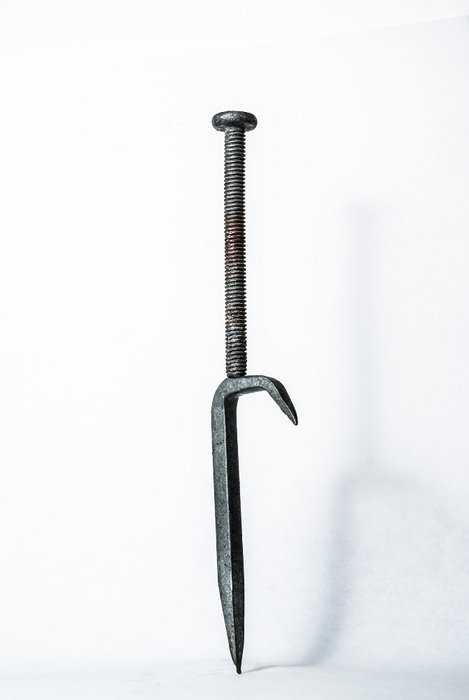 Screw And Nail Art