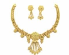 luxury Gold Necklace and earrings