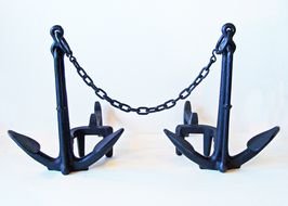 photo of two chain anchors