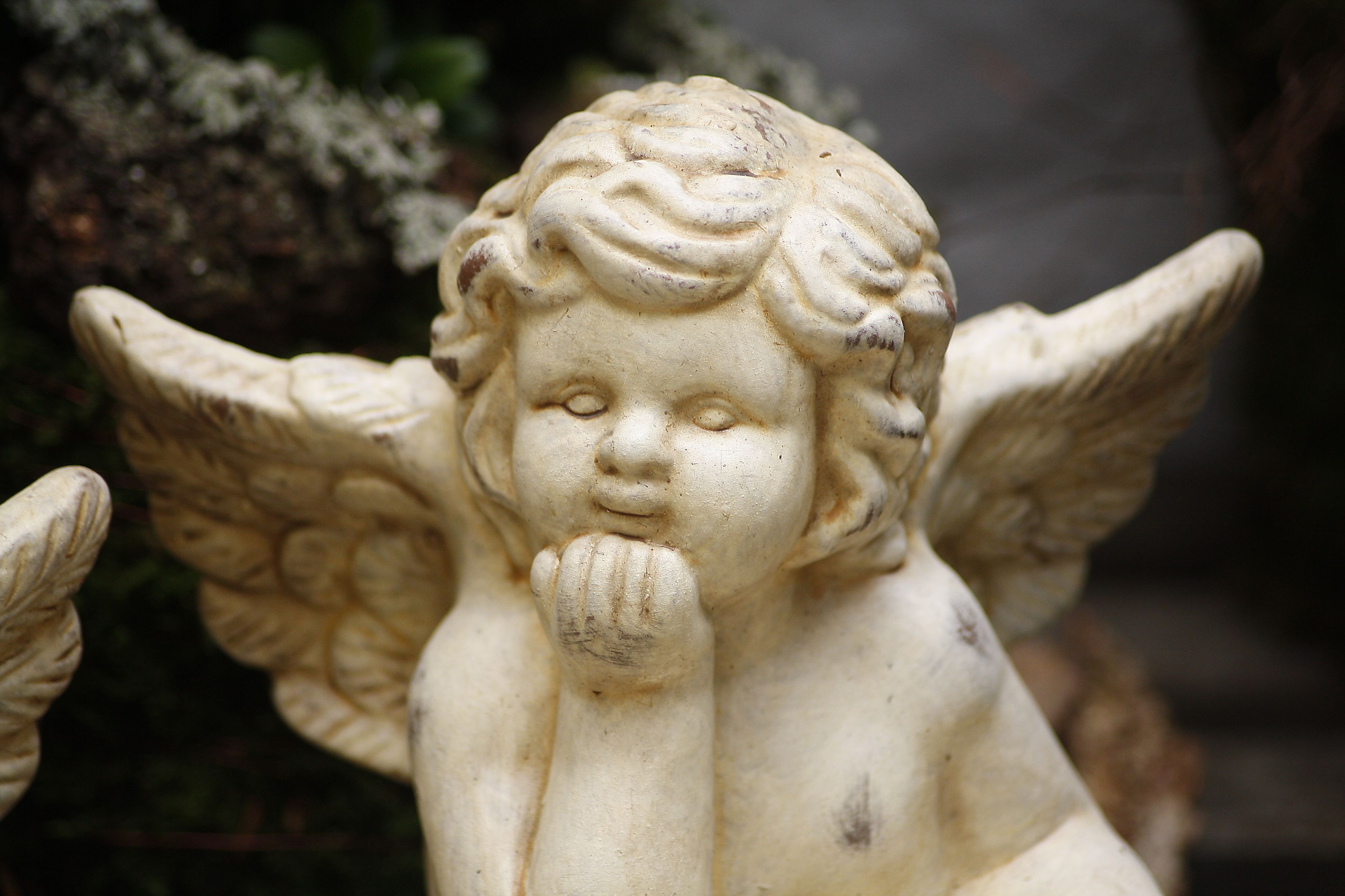Ангел статуя Mihaila