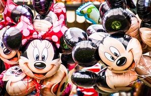 mickey mouse balloons in disney